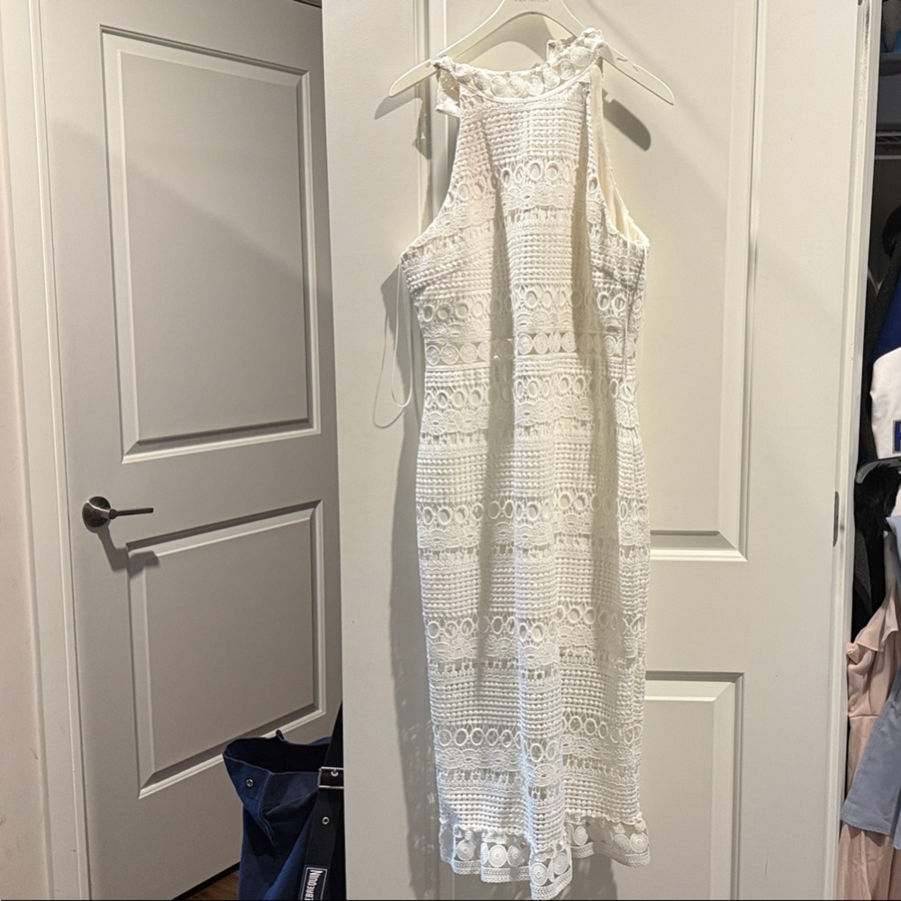 Elegant White Lace Dress